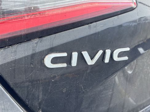 Certified 2023 Honda Civic EX-L image 3
