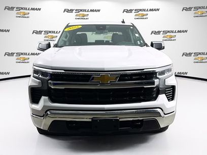 Used 2025 Chevrolet Silverado 1500 LT