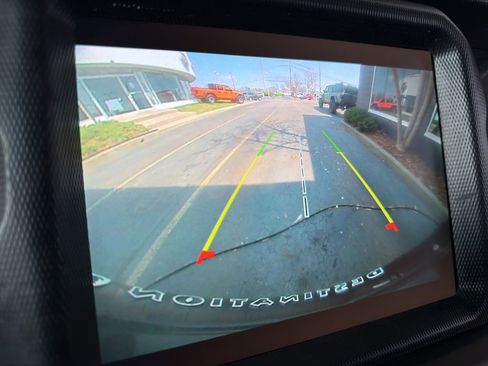 Used 2022 Jeep Wrangler Unlimited Sport image 35