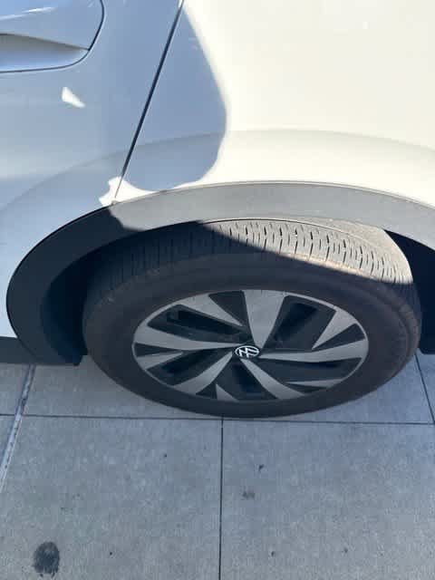 Used 2023 Volkswagen ID.4 Pro AWD/4WD image 8