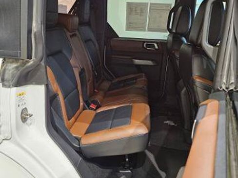 Certified 2022 Ford Bronco Outer Banks AWD/4WD image 37