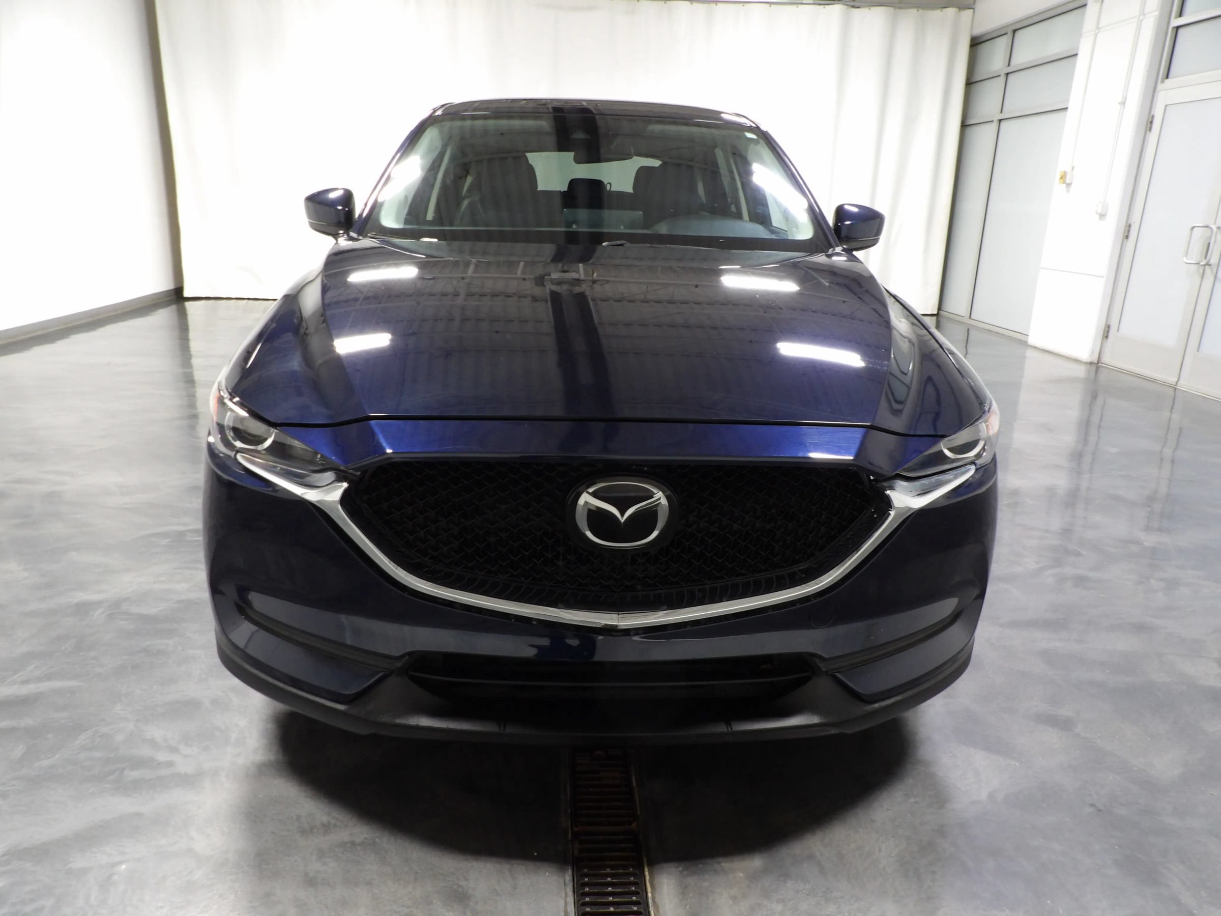 Used 2021 MAZDA CX-5 Touring AWD/4WD image 2