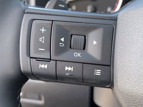 New 2026 Nissan Rogue SV image 18