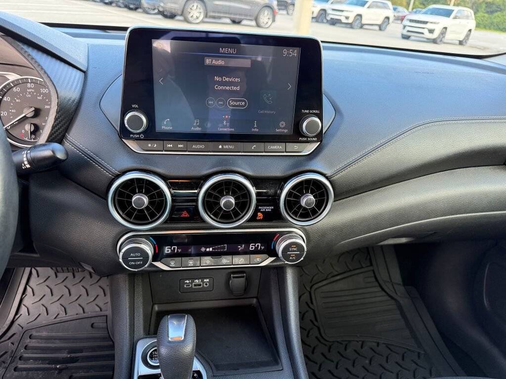 Used 2020 Nissan Sentra SV FWD image 22