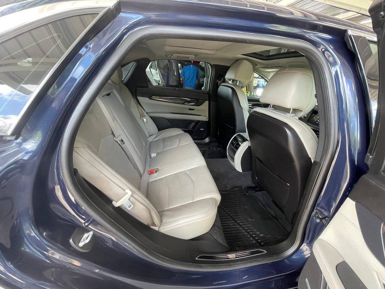 Used 2018 Cadillac CT6 Luxury w/ Active Chassis Package AWD/4WD image 13