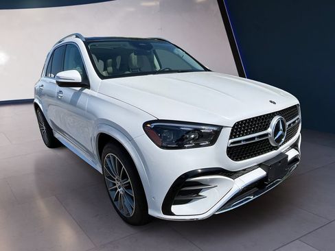 Certified 2026 Mercedes-Benz GLE 450 4MATIC w/ Warmth & Comfort Package image 7