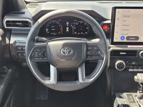 Used 2024 Toyota Tacoma TRD Off-Road AWD/4WD image 12