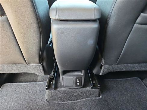 Used 2025 Buick Encore GX Preferred image 17