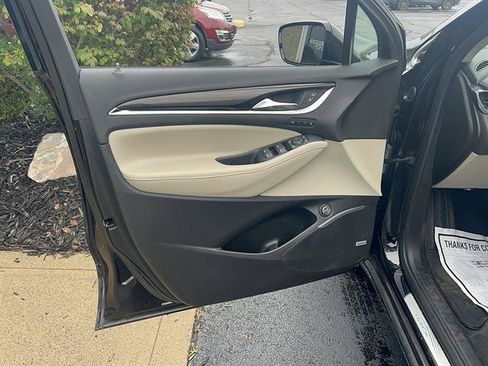 Used 2019 Buick Enclave Premium AWD/4WD image 9