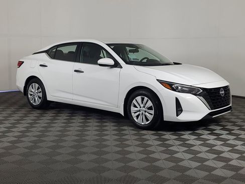 New 2025 Nissan Sentra S image 2