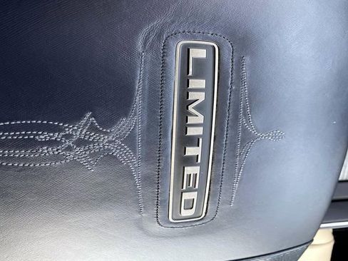 Used 2022 RAM 3500 Limited w/ Towing Technology Group image 26