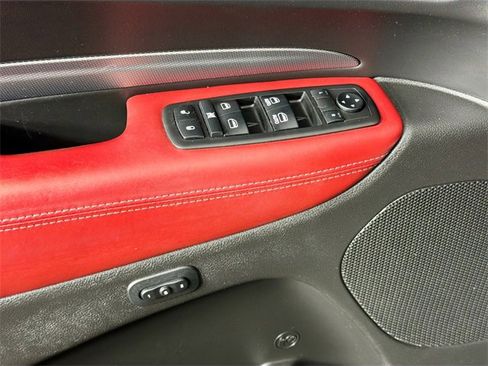 Used 2019 Dodge Durango R/T w/ Technology Group image 17