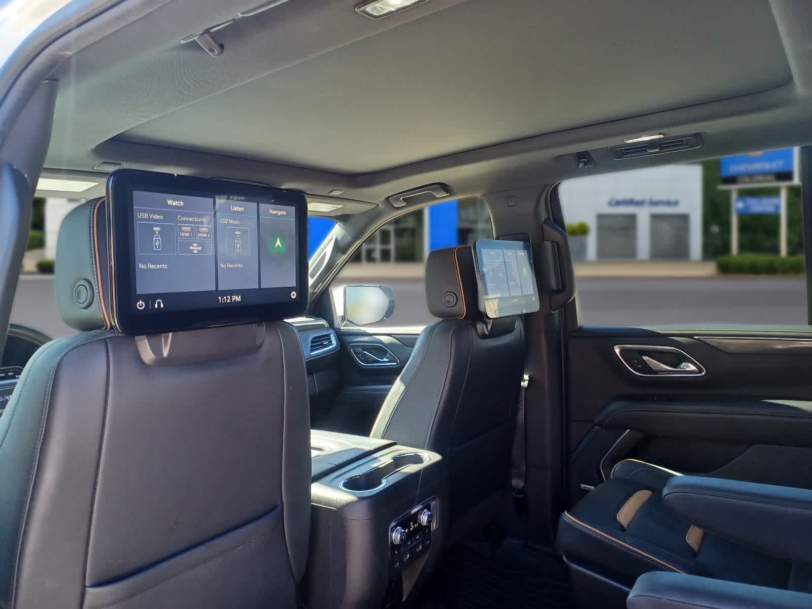 Used 2021 GMC Yukon AT4 w/ AT4 Premium Package AWD/4WD image 25
