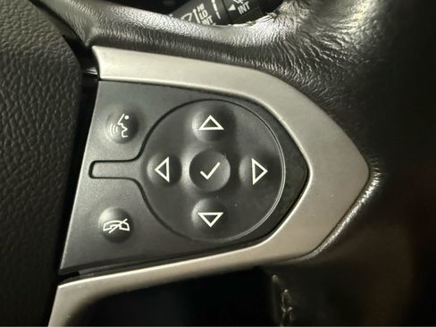 Used 2019 Chevrolet Colorado ZR2 AWD/4WD image 19