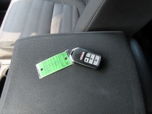 Certified 2021 Honda CR-V Special Edition image 26