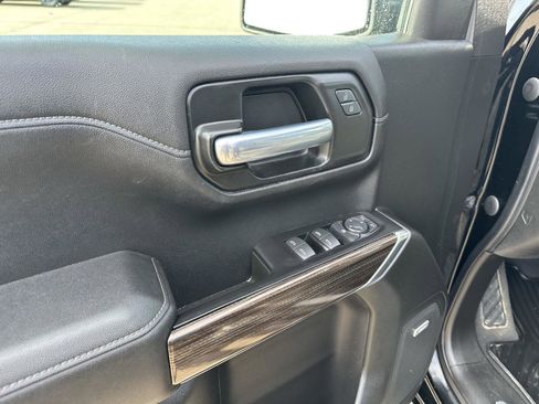 Used 2021 Chevrolet Silverado 1500 RST w/ Redline Edition AWD/4WD image 17