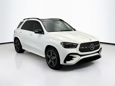 Certified 2024 Mercedes-Benz GLE 580 4MATIC image 3