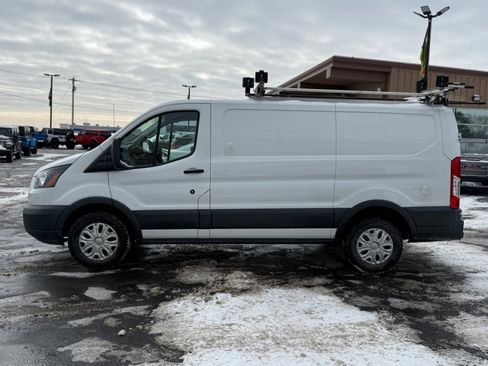 Used 2018 Ford Transit 250 T-250 130 Low Rf 9000 GVWR Sl w/ Interior Upgrade Package image 5