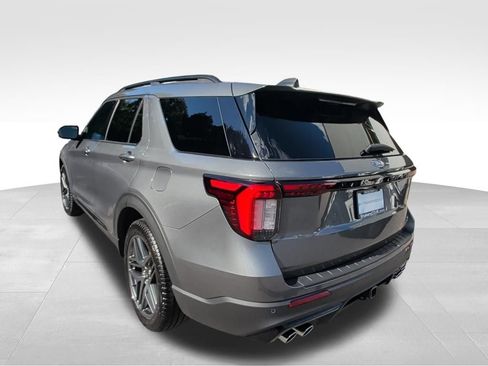 Used 2025 Ford Explorer ST w/ Sun And Sound Package AWD/4WD image 3