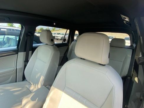 Used 2024 Volkswagen Tiguan SE R-Line AWD/4WD image 14