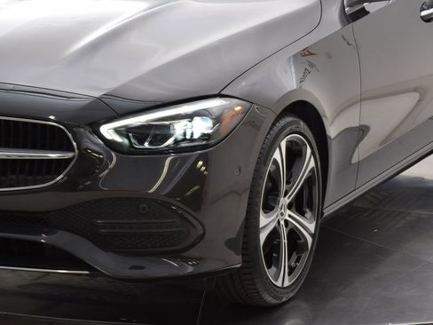 Used 2023 Mercedes-Benz C 300 Sedan image 11