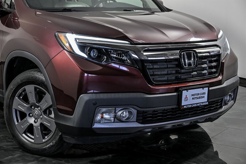 Used 2020 Honda Ridgeline RTL-E image 2
