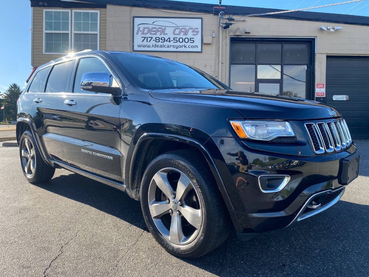 Used 2015 Jeep Grand Cherokee Overland AWD/4WD image 1