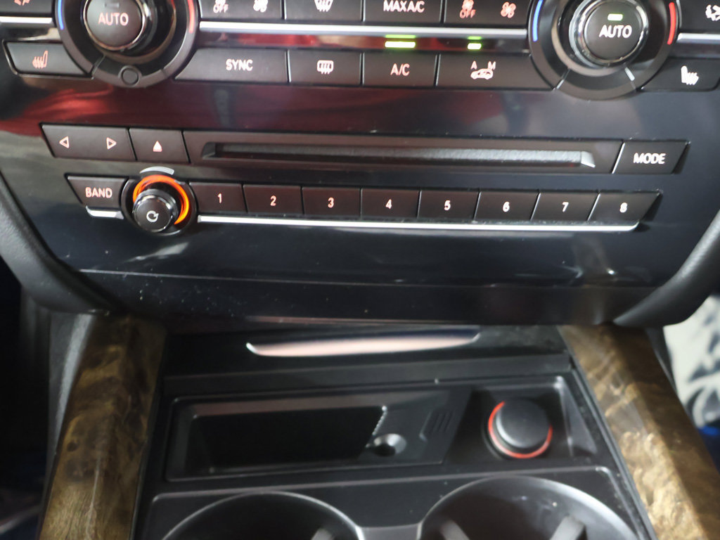 Used 2018 BMW X5 xDrive50i AWD/4WD image 54
