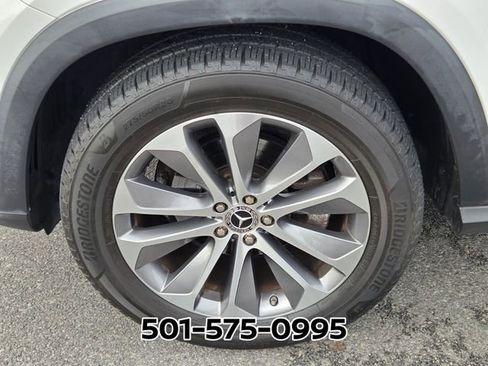 Used 2020 Mercedes-Benz GLE 350 w/ Premium Package image 19