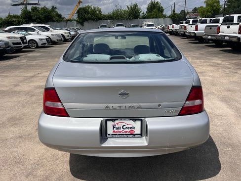 Used 2001 Nissan Altima GXE image 5