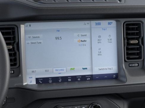 Used 2025 Ford Bronco Badlands image 27