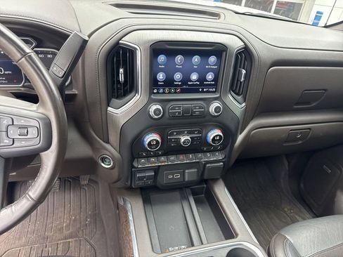 Used 2019 GMC Sierra 1500 Denali w/ Denali Ultimate Package AWD/4WD image 7