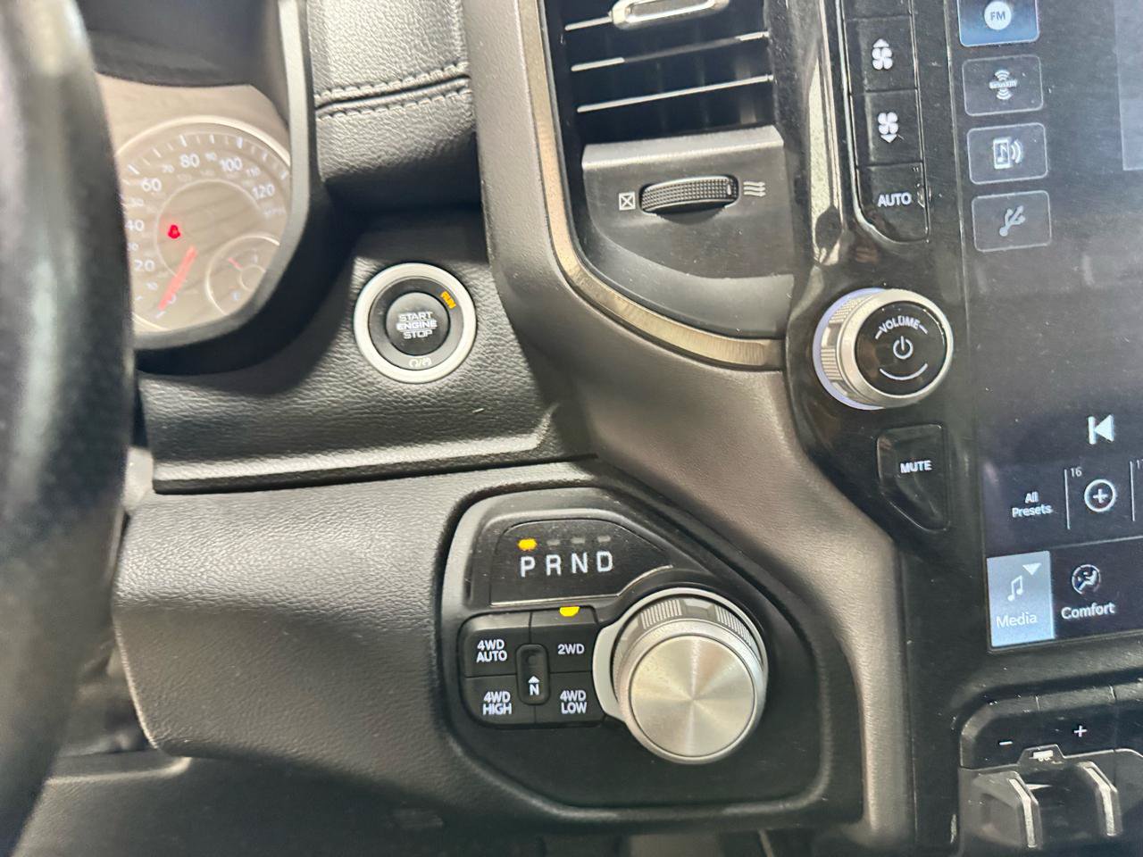 Used 2022 RAM 1500 Sport w/ Rebel Level 2 Equipment Group AWD/4WD image 22