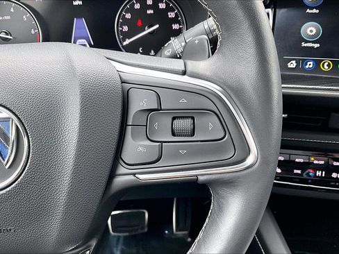 Used 2023 Buick Envision Essence w/ Sport Touring Package image 19