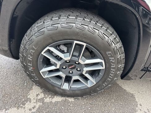 New 2026 GMC Terrain AT4 image 38