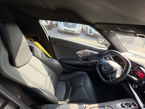 Used 2022 Chevrolet Corvette Stingray Preferred Conv w/ Z51 Performance Package RWD image 26