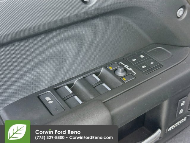 Used 2025 Land Rover Defender 110 X-Dynamic SE AWD/4WD image 20