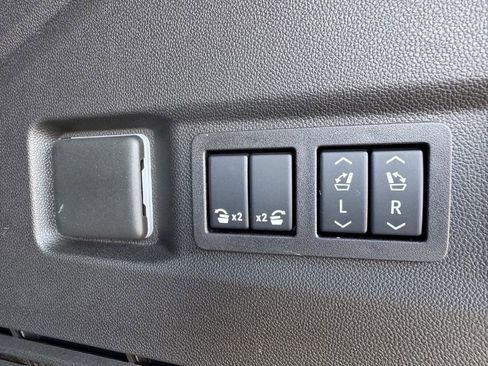 New 2025 Chevrolet Tahoe Premier image 8