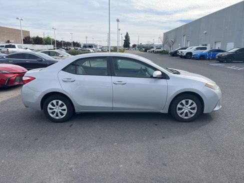 Used 2016 Toyota Corolla L image 4