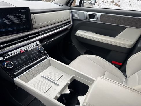 Used 2024 Hyundai Santa Fe Limited image 20