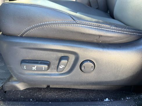 Used 2017 Toyota 4Runner image 14