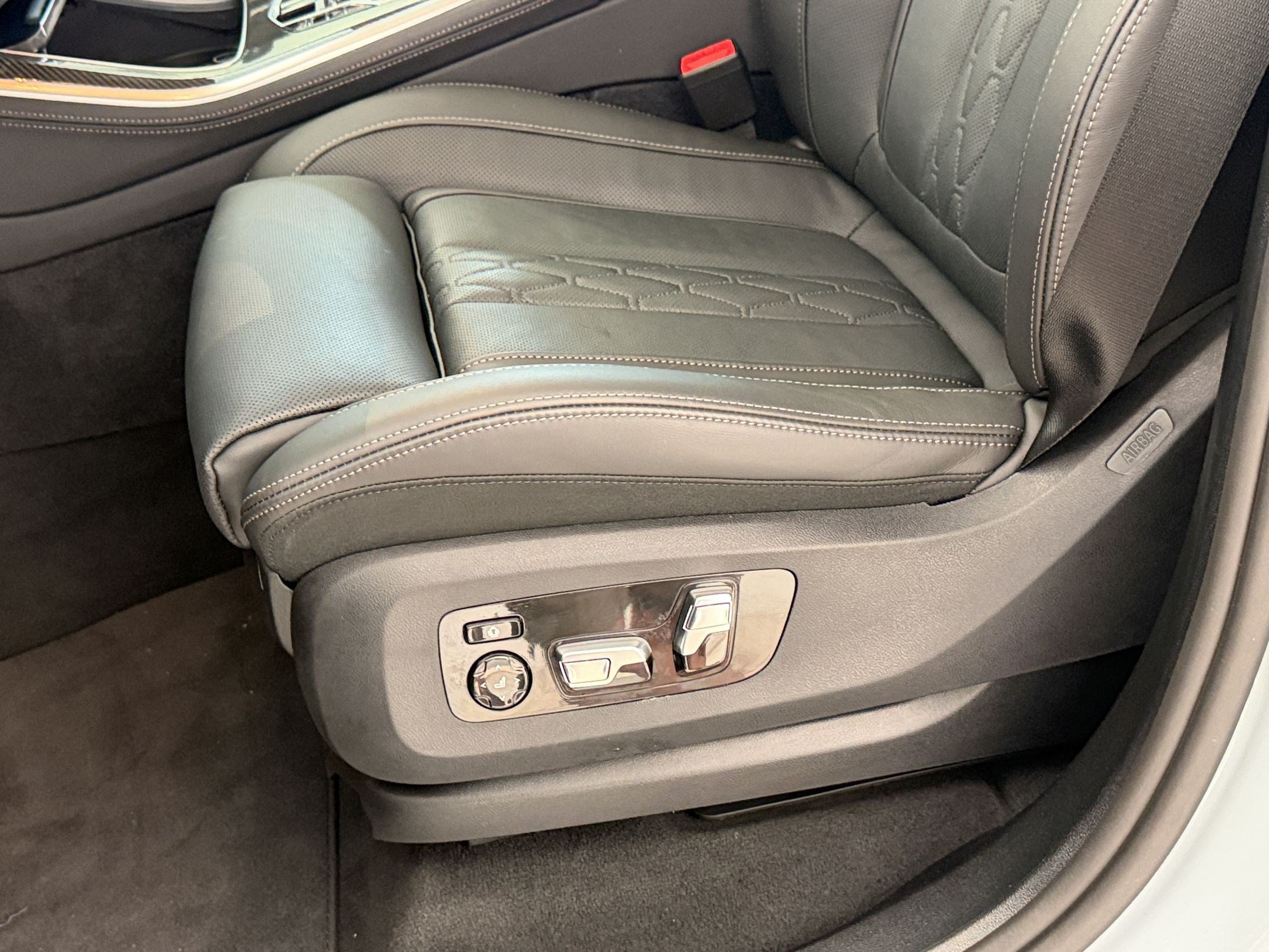 Used 2026 BMW X5 M60i AWD/4WD image 15