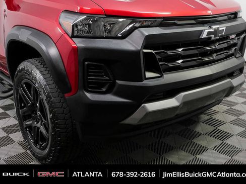 Used 2023 Chevrolet Colorado Trail Boss w/ Technology Package image 34