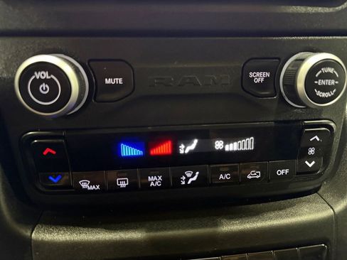 Used 2023 RAM ProMaster 3500 w/ Driver Convenience Group image 27