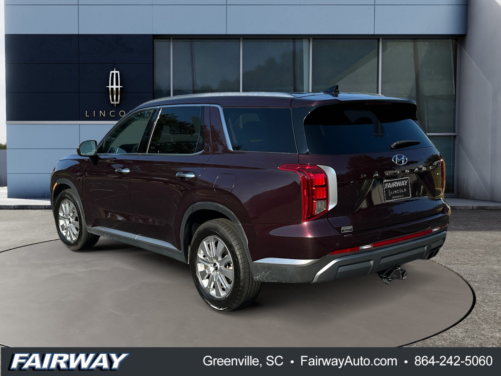Used 2024 Hyundai Palisade SEL AWD/4WD image 3
