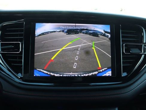 Used 2024 Dodge Durango GT image 32