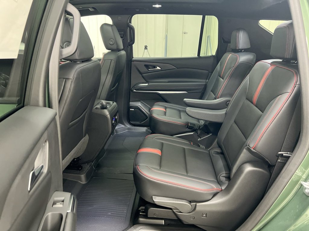 New 2027 Chevrolet Traverse RS w/ LPO, Floor Liner Package AWD/4WD image 24