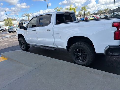 Used 2020 Chevrolet Silverado 1500 LT Trail Boss image 6