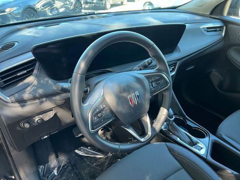 Used 2025 Buick Encore GX Preferred image 29
