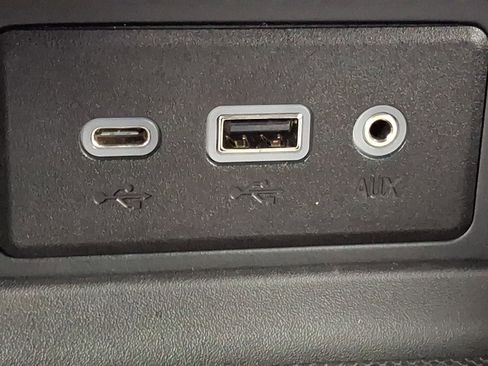 Used 2019 GMC Terrain SLE image 23